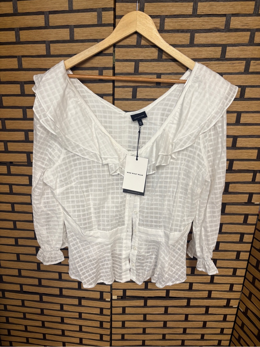 Whowhatwear white blouse size Xl